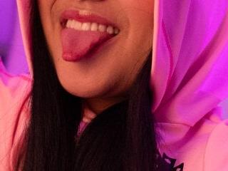 Emelyy Carter