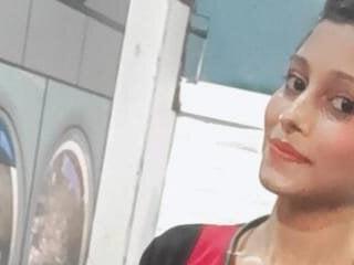 nishasexystrip