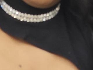 SEXYY TRANSY WITH GIRL